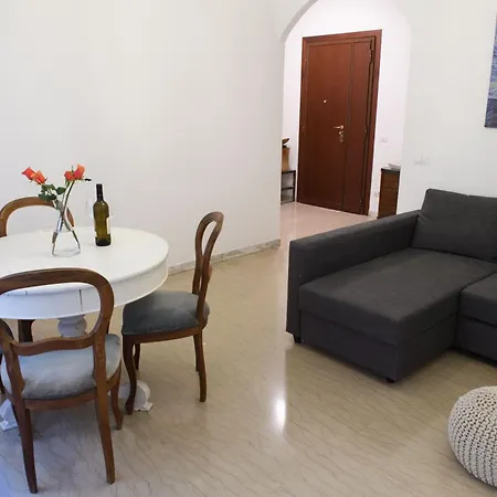 Cesare A Trastevere Roma